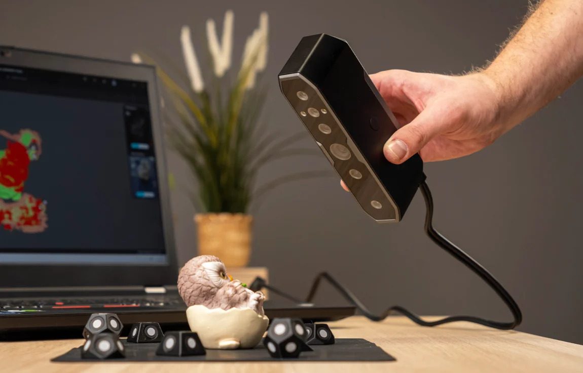 Een object wordt in 3D gescand